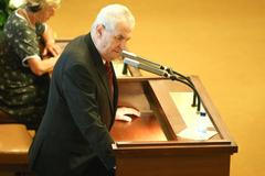 Jednání o důvěře vlády