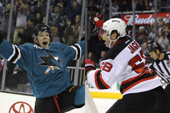 Tomáš Hertl vs. Jaromír Jágr