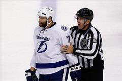 VIDEO Gudas se popral i ve Stanley Cupu