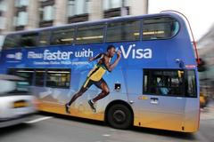 VIDEO Bolt vyhrál v Buenos Aires závod s autobusem