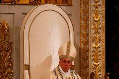 Papež František vypustil holubice