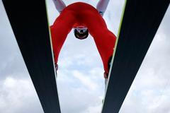 Thomas Morgenstern padá v tréninku