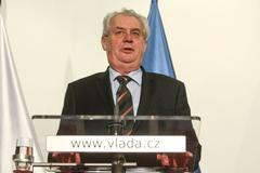 Miloš Zeman poprvé na jednání vlády