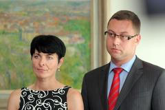 Blažek jmenoval Bradáčovou