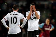 Robin van Persie a Wayne Rooney