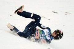 VIDEO Hrůzný pád Jacobsena při letech v Planici