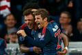 Fotbal, LM, Bayern - CSKA Moskva: Mario Mandžukič (vlevo) a Thomas Müller slaví gól