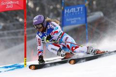 Tessa Worleyová při obřím slalomu na MS ve Schladmingu