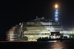 Vytažená Costa Concordie