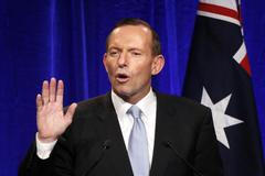 Tony Abbott slaví volební vítězství