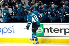 Hertlův gól Pavelcovi