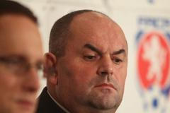 Bezpečnost na fotbalových stadionech: