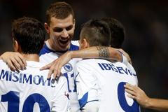 Misimovic, Džeko a Ibiševic slaví branku