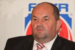 VV Fotbalové asociace ČR: Miroslav Pelta