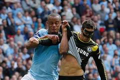 Faul Vincenta Kompanyho na Fernanda Torrese