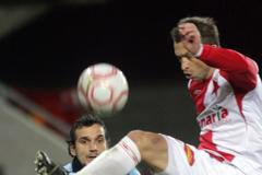 Vlastní gól van der Hoorna v utkání Alkmaar - Utrecht