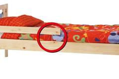 Ikea stahuje dětské postýlky