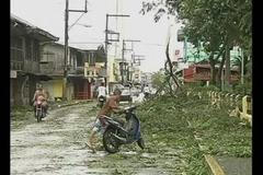 Filipíny pustoší tajfun, už zabíjel