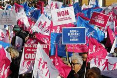 Demonstrace odpůrců sňatků homosexuálů ve Francii