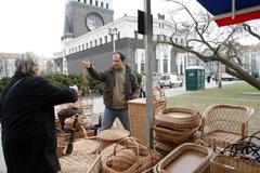 Farmářské trhy na náměstí Jiřího z Poděbrad