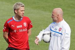 Tomáš Hübschman a Michal Bílek, trénink českého národního týmu den před zápasem s Maďarskem.