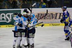 Hokej, extraliga, Zlín - Plzeň: radost Plzně z gólu Straky