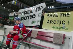 Greenpeace na zápase Lev Praha - Omsk