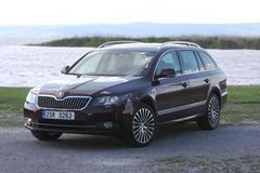Škoda Superb 2013