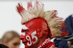 Fanoušci Düsseldorfu před odvetou baráže s Herthou Berlín