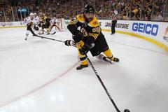 FOTO Černí jestřábi pokazili Jágrovi oslavu jubilea