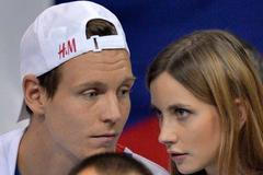 Davis Cup, finále Srbsko-ČR: Tomáš Berdych a Ester Sátorová