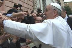 Papežova první modlitba Anděl Páně