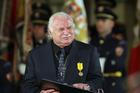 Státní vyznamenání - Hrad - Václav Klaus