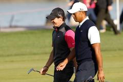 Woods a McIlroy na golfovém turnaji v Abu Dhabí