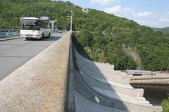 Koupání na Slapech po povodních