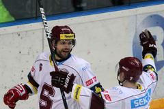 Hokejová extraliga, Slavia - Sparta: Michal Broš a Jiří Sekáč