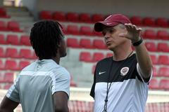 Trénink Sparty před 2. předkolem Evropské ligy: Costa Nhamoinesu a Vítězslav Lavička