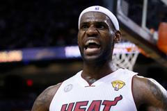Basketbal, finále NBA Miami - San Antonio: LeBron James