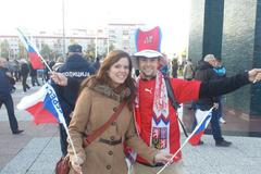 Davis Cup v Bělehradu: Fanoušci před arénou