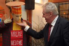 Miloš Zeman úřaduje