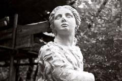 Výročí stržení Mariánského sloupu v roce 1918