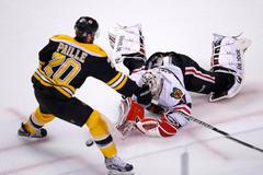 FOTO Ani létající Crawford neodolal atakům Jágra a spol.