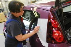 Výroba Peugeotu 107 edice Envy