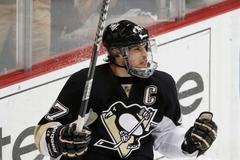 Sydney Crosby slaví branku Pittsburghu