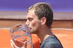 Tenis, Prague Open 2013, finále: Oleksandr Nedovjesov (vítěz)