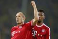 Fotbal, německý Superpohár, Dortmund - Bayern: Arjen Robben a Jerome Boateng