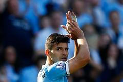 Manchester City vs. United, utkání Premier League (Sergio Agüero)