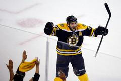 Bergeron slaví branku v semifinále Východní konference NHL 2013