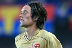 Tomáš Rosický v dresu Arsenalu proti Spartě v roce 2007 během kvalifikace do Ligu mistrů