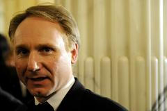 Dan Brown